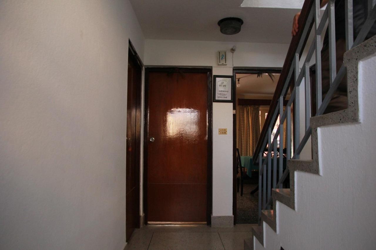 Ojas Wellness B&B Lalitpur Exteriör bild
