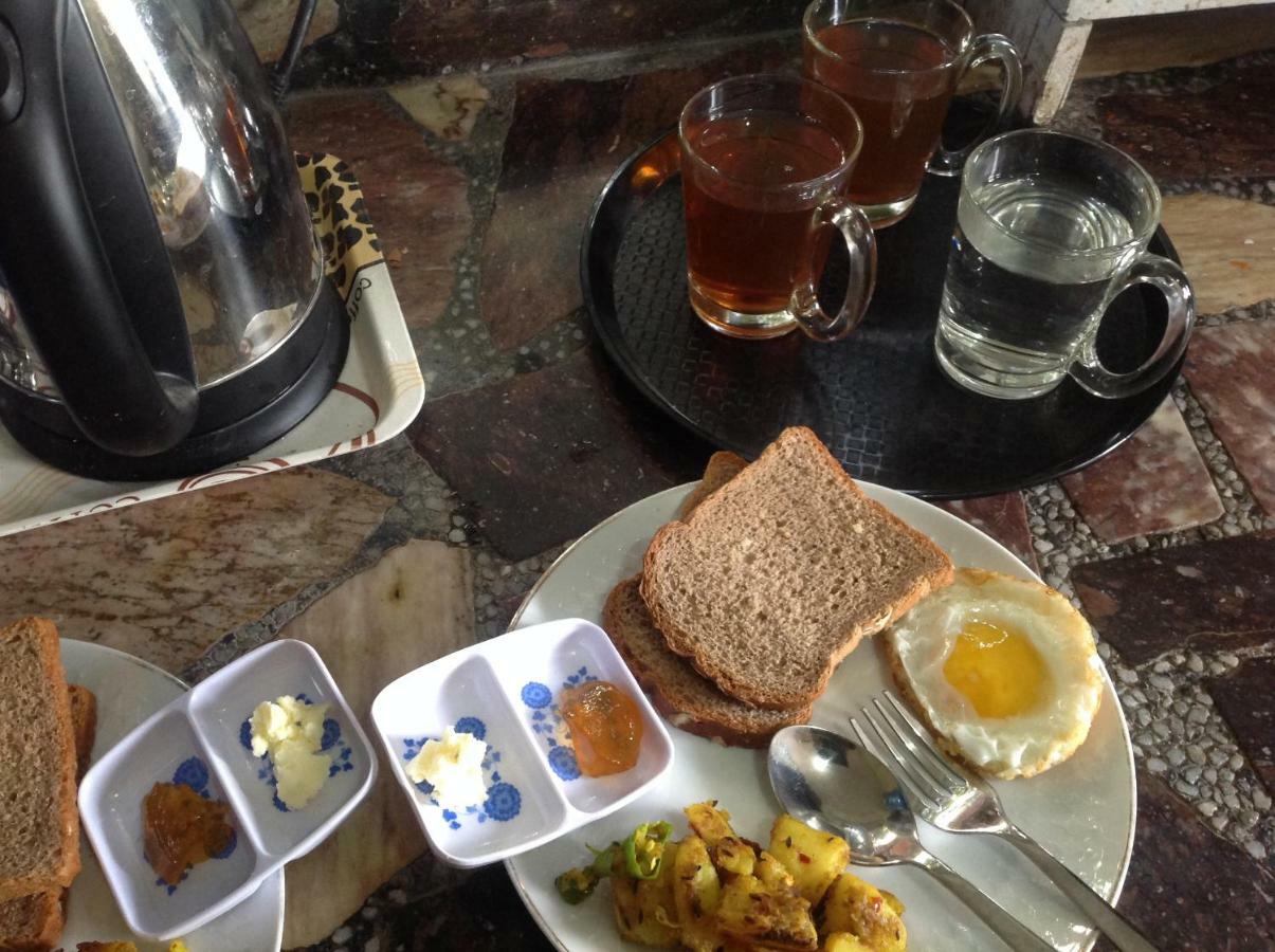 Ojas Wellness B&B Lalitpur Exteriör bild