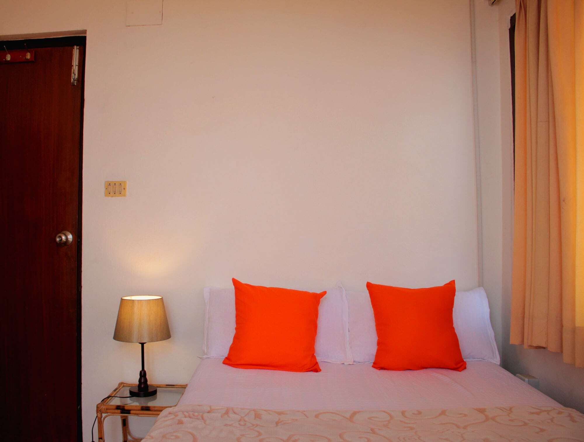 Ojas Wellness B&B Lalitpur Exteriör bild